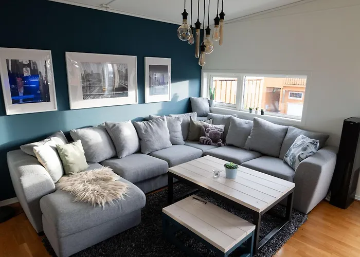 Spacious House, Close To Granasen Arena! 4 Beds, 2 Bathrooms, Free Parking Feriehus Trondheim